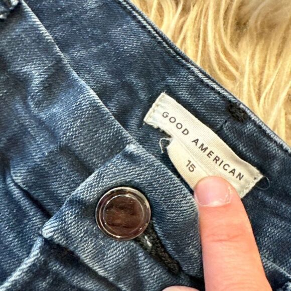 Good American jeans size 15 - Picture 2 of 4